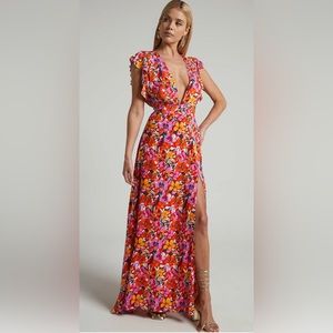 Beautiful floral Maxi dress